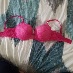 Heidi Klum intimates pink bra 34E